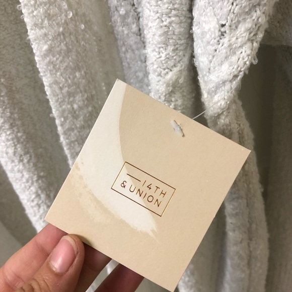 π 14th & Union XS Knit Cable Cardigan NWT!!! - Picture 4 of 6